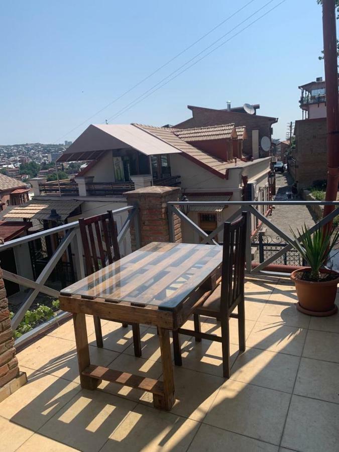 Hotel Gomi13 Tbilisi Exterior foto